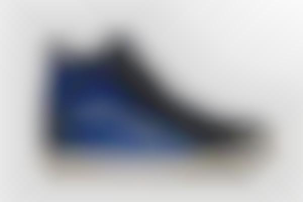 Sporty Outerwear Sneakers