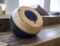 Wooden Smartwatch Cradles Image 4