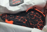 Lava-Patterned Sneakers Image 2