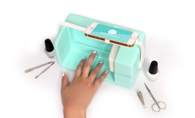 Nail-Painting Robots