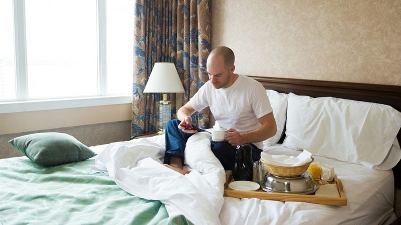 Emoji Hotel Services