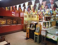 60s Arcade Photography Image 7