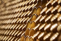 Opulent Ceramic Installations Image 5