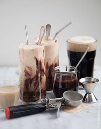 Whiskey Ice Cream Floats Image 4