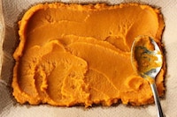 Boozy Gluten-Free Cheesecakes Image 7