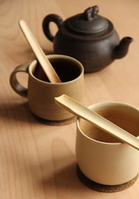 Minimalist Bamboo Utensils Image 3