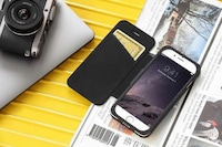 Kickstand Smartphone Wallets Image 2