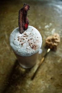 Chocolate Bacon Bourbon Cocktails Image 2