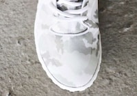 White Camo Sneakers Image 4