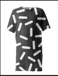 Digitally Designed Clothing Image 3