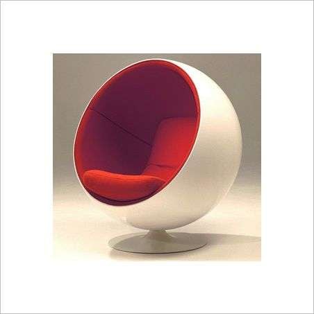 Flashback: The Eero Aarnio Ball Chair is Still Hot