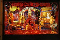 Psychedelic Christmas Campaigns Image 2