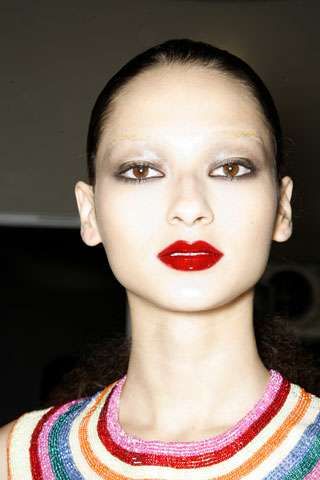 Vampire Chic Makeup