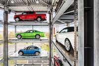Vehicle Vending Machines Image 4