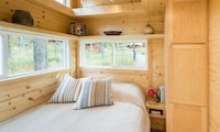 Compact Eight-Person Homes Image 5