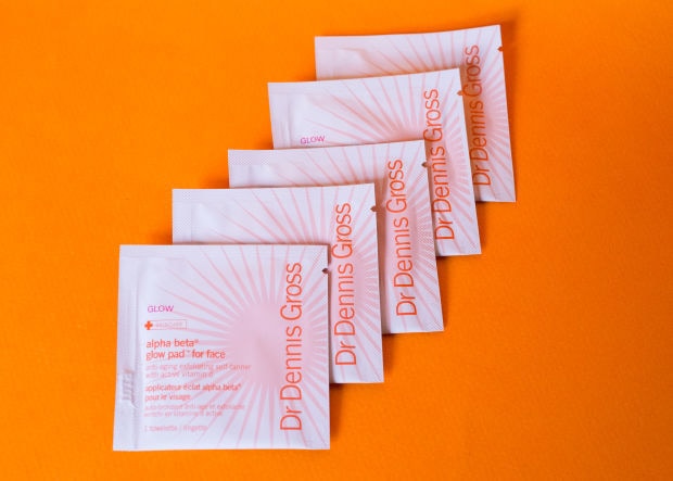 Anti-Aging Tanning Wipes