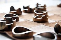 Jewelry-Inspired Chess Sets Image 7