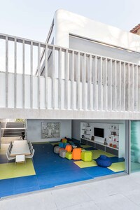 Playful Party Homes Image 7