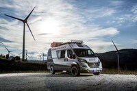 Super-Capacity Camper Vans Image 5