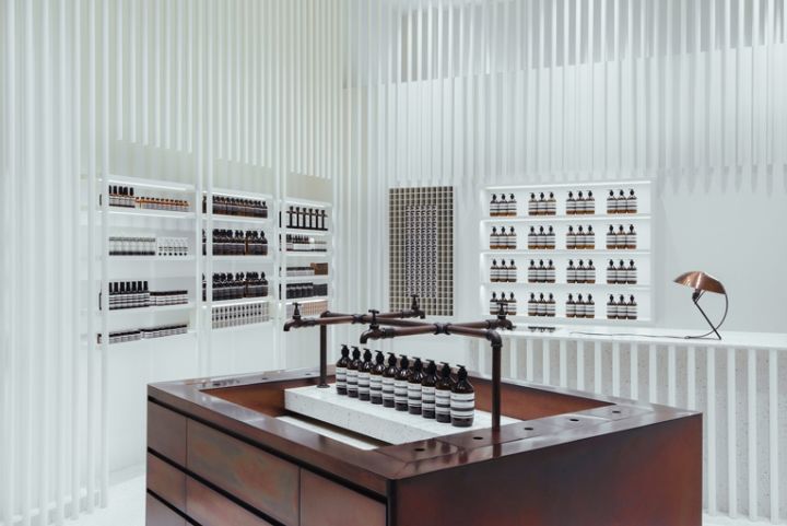 Whiteout Theatrical Spa Shops
