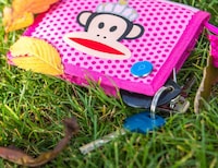 Smart Minuscule Trackers Image 6