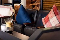 Overnight Arena Accommodations Image 4