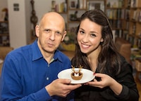 Luxurious Reindeer Tarts Image 3