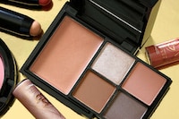 Synthpop Songstress Cosmetics Image 2