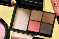 Synthpop Songstress Cosmetics Image 3