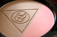 Synthpop Songstress Cosmetics Image 4