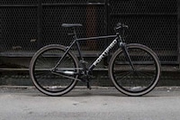 Theft-Thwarting Bicycles Image 8