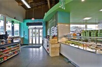 Fresh Locavore Grocers Image 5