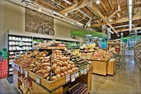 Fresh Locavore Grocers Image 8
