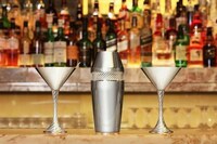 Spy Cocktail Sets Image 2