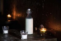 Unusual Milk-Serving Bars Image 3