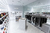 Women-Only Streetwear Boutiques Image 8