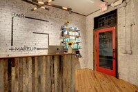 Utilitarian Makeup Salons Image 7