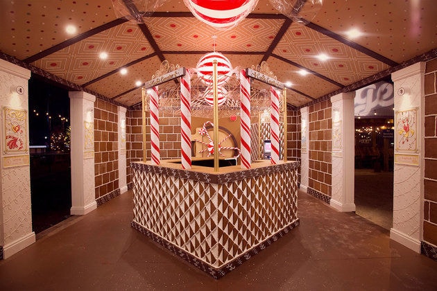 Gingerbread House Bank Pop-Ups