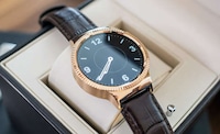 Connected Feminine Smartwatches Image 2