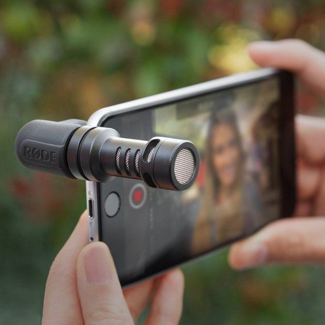 Attachable Mobile Microphones