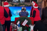 Virtual Reality Santa Visits Image 3