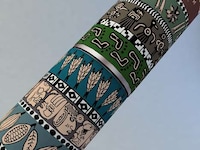 Patterned Totem Packaging Image 5