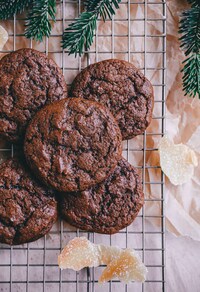 Christmassy Ice Cream Sandwiches Image 3