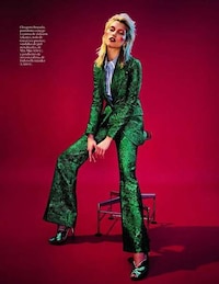 Vivid Glam Rock Editorials Image 3