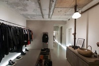 Chic Fashion-Forward Boutiques Image 4