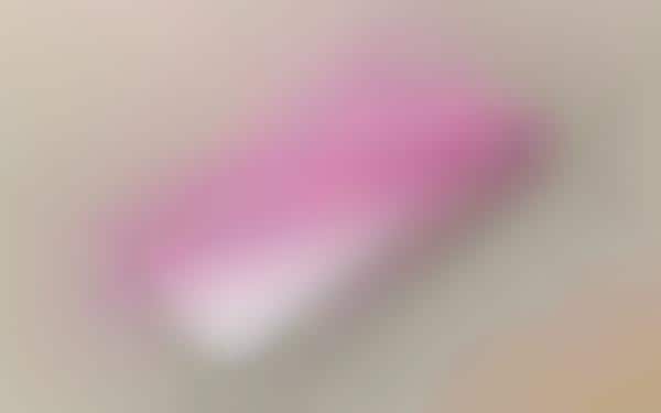 Romantic Pink Smartphones