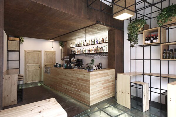Intimate Lounge Bars
