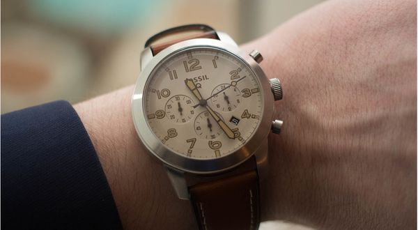 Stylish Analog Smartwatches