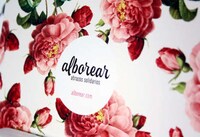 Feminine Olive Oil Packaging Image 5