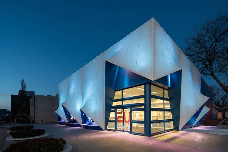 Cleverly Draped Architecture